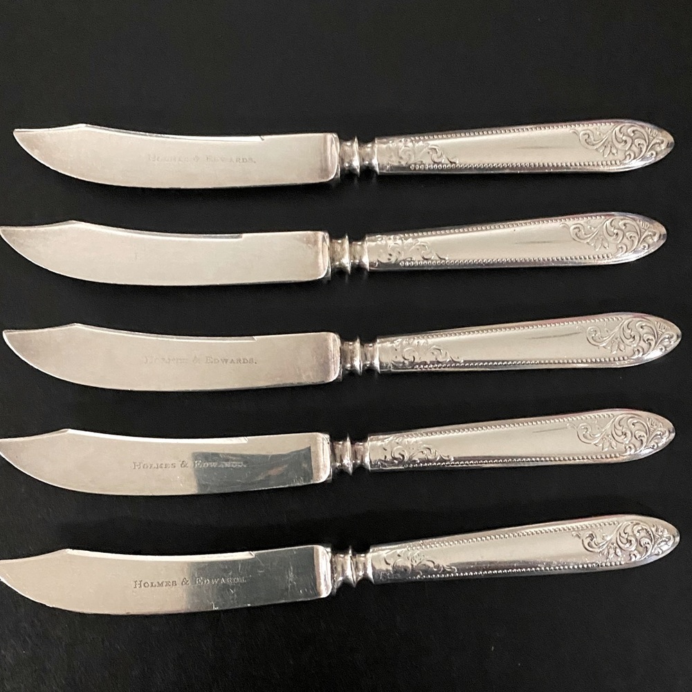 5 Antique Holmes & Edward's Silverplated Fruit Knives Dotted Swirl Pattern